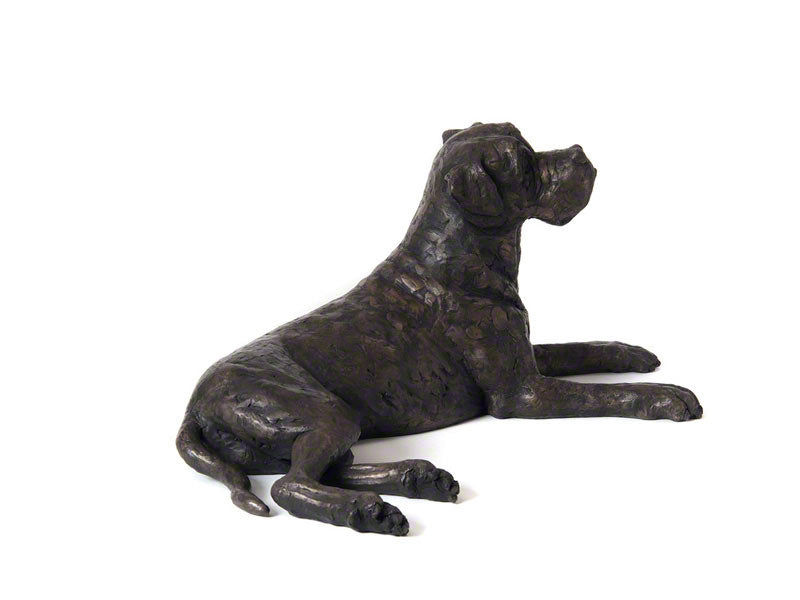 Figurine Urn – A Beautiful Tribute to a Cherished Companion