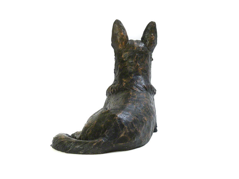 Figurine Urn – A Beautiful Tribute to a Cherished Companion