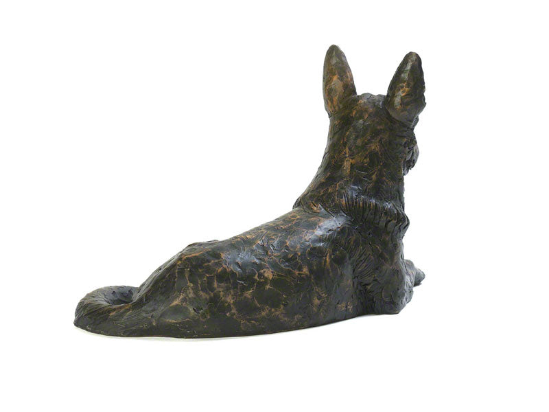 Figurine Urn – A Beautiful Tribute to a Cherished Companion