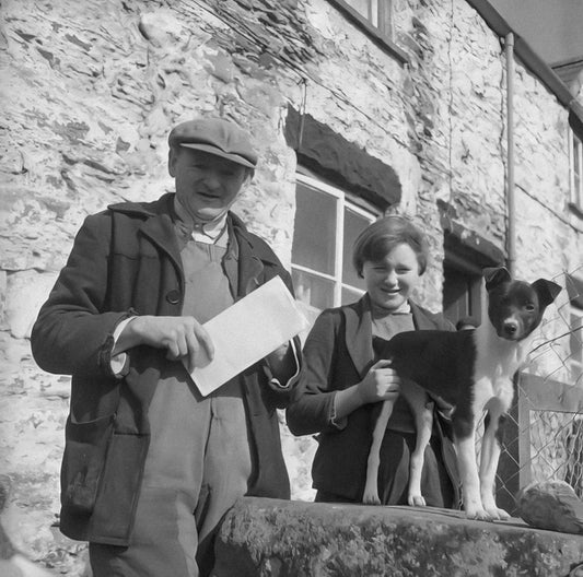 Online Tribute - Digital Memorial with Engraved QR Code Plaque