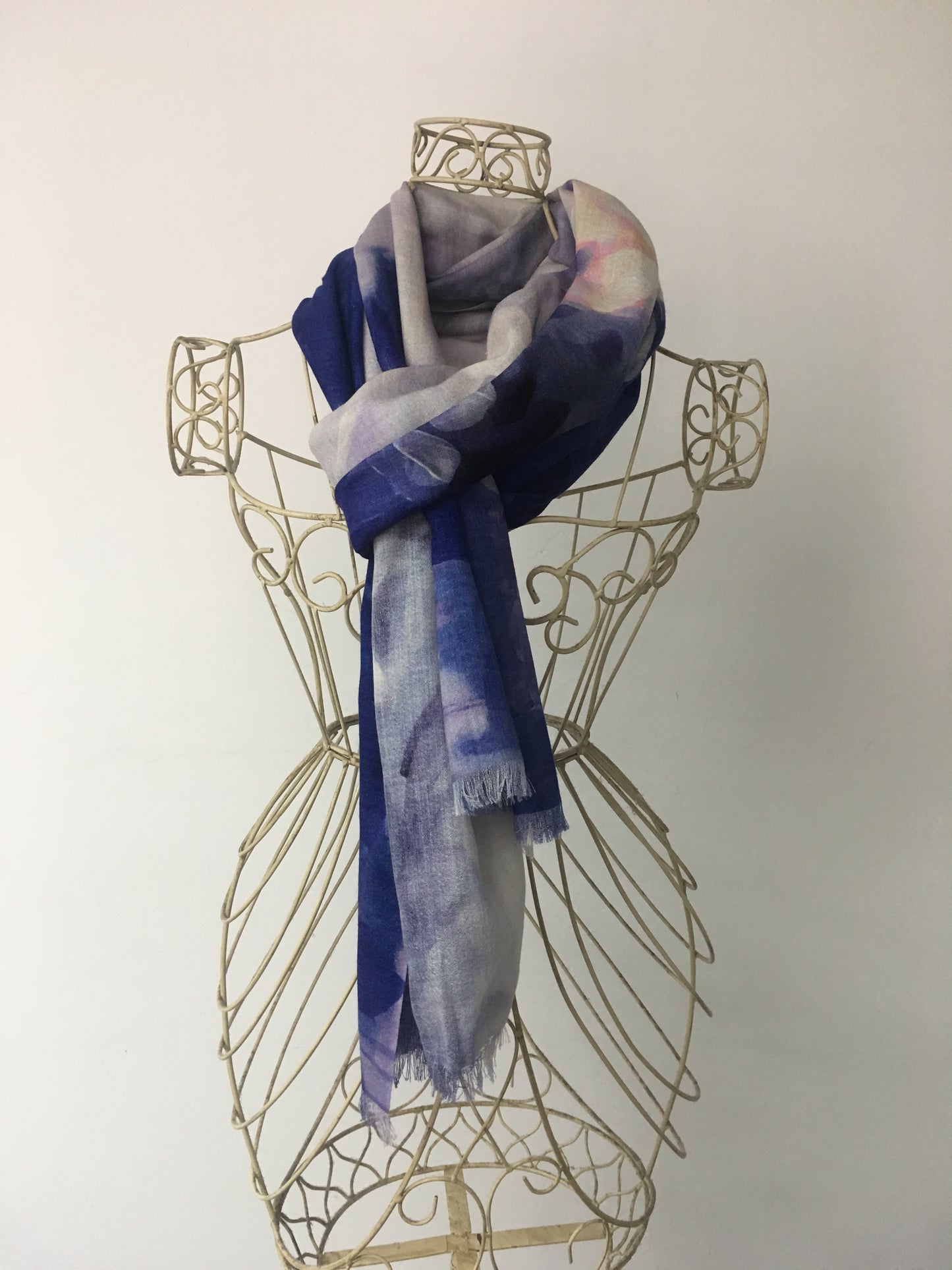 The Purple Poppies Charity - Supporting the Australian War Animal Memorial Organisation