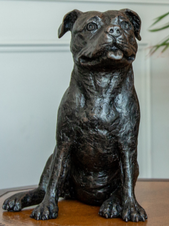 Figurine Urn – A Beautiful Tribute to a Cherished Companion
