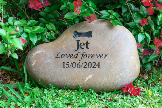 Engraved Riverstone Pet Memorial with Personalised Tribute