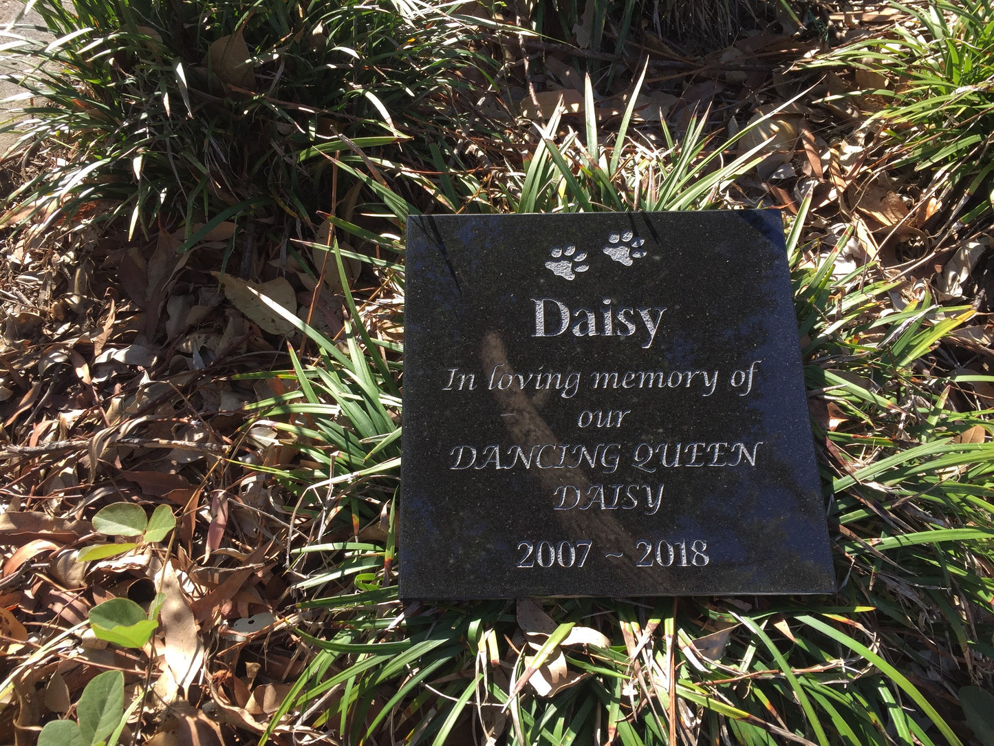 Personalised Granite Pet Memorial Plaque - Large