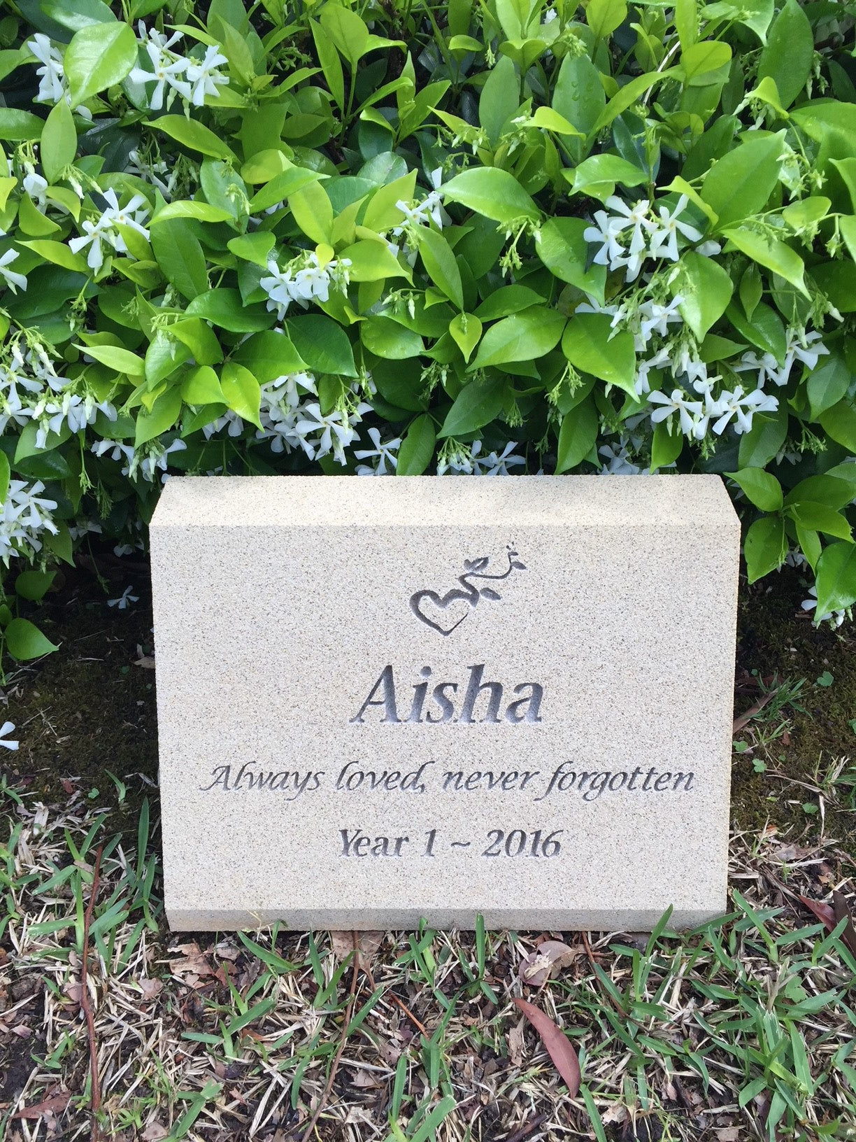 Headstone in Sandstone with Natural Engraving