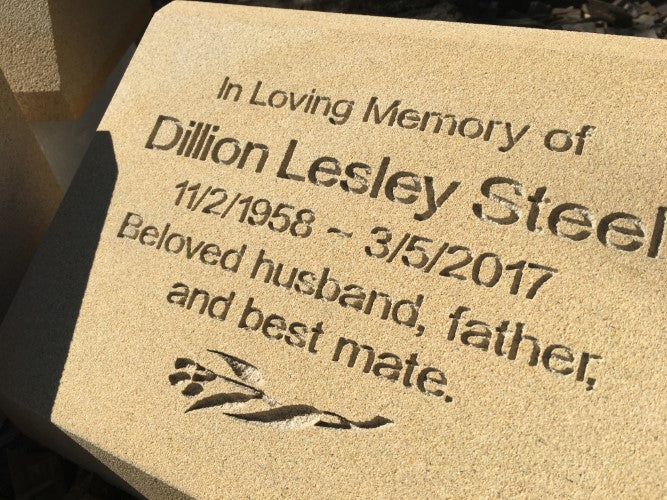 Headstone in Sandstone with Natural Engraving