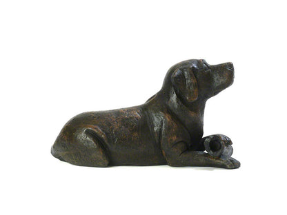 Figurine Urn – A Beautiful Tribute to a Cherished Companion