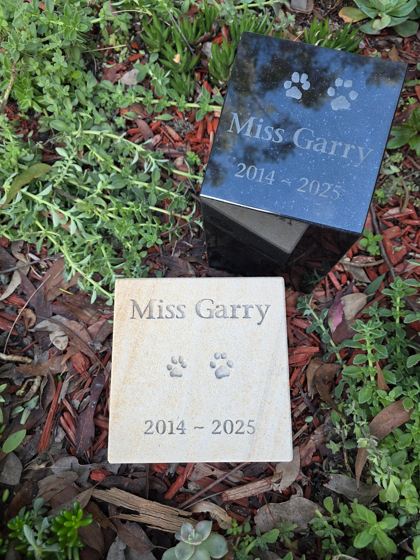 Personalised Garden Memorial Pet Urn