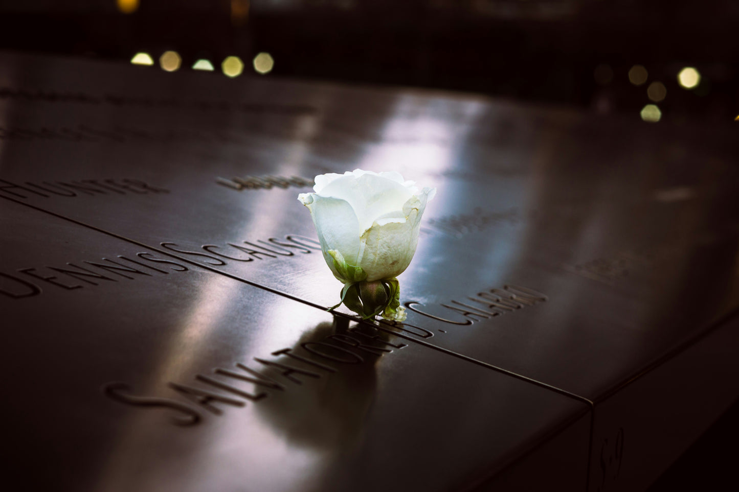 Online Tribute - Digital Memorial with Engraved QR Code Plaque