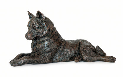 Figurine Urn – A Beautiful Tribute to a Cherished Companion