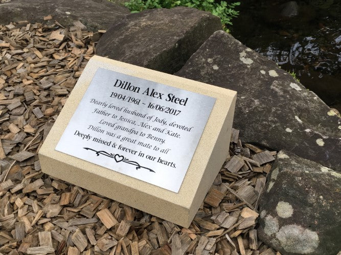 Headstone in Sandstone with Stainless Steel Plaque