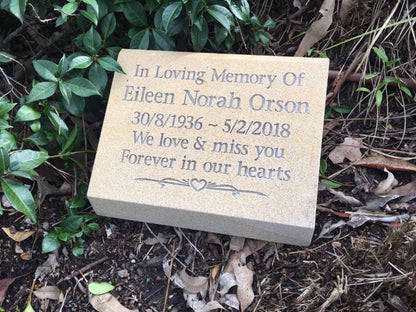 Headstone in Sandstone with Natural Engraving