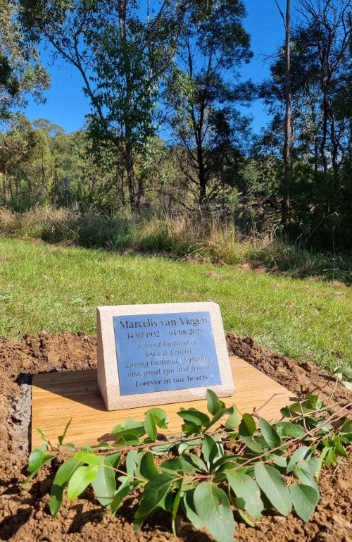 Headstone in Sandstone with Stainless Steel Plaque