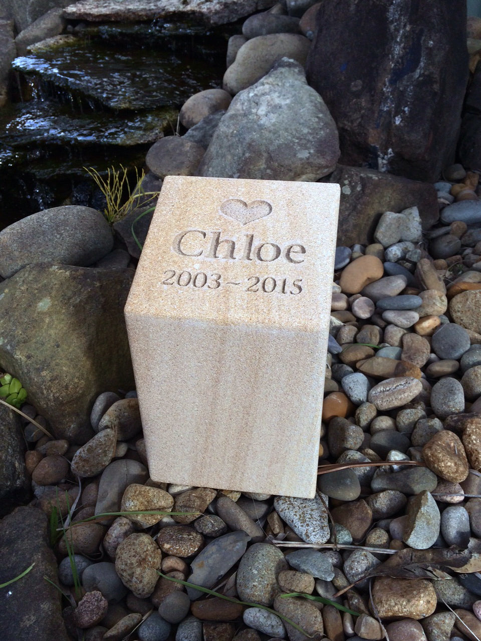 Personalised Garden Memorial Pet Urn