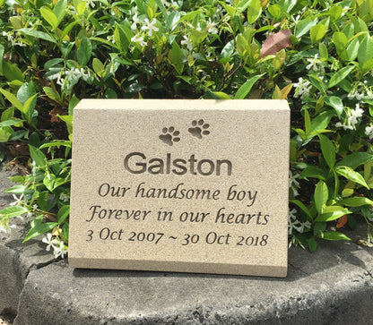 Pet Headstone in Sandstone with Natural Engraving