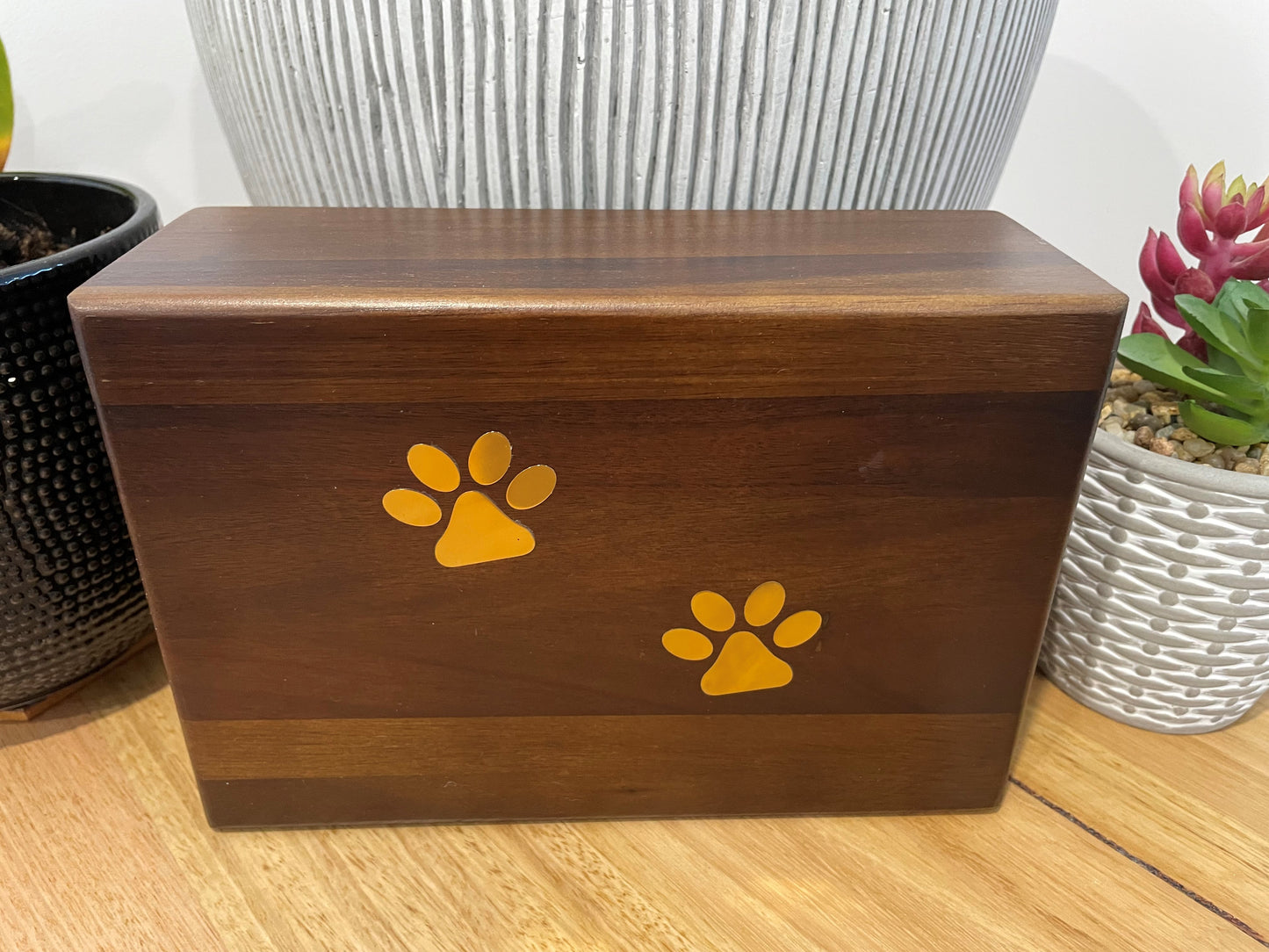 Timber Pet Urn with Paw Prints