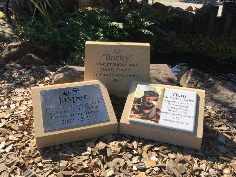 Pet Headstone in Sandstone with Natural Engraving