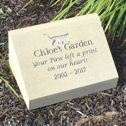 Pet Headstone in Sandstone with Natural Engraving